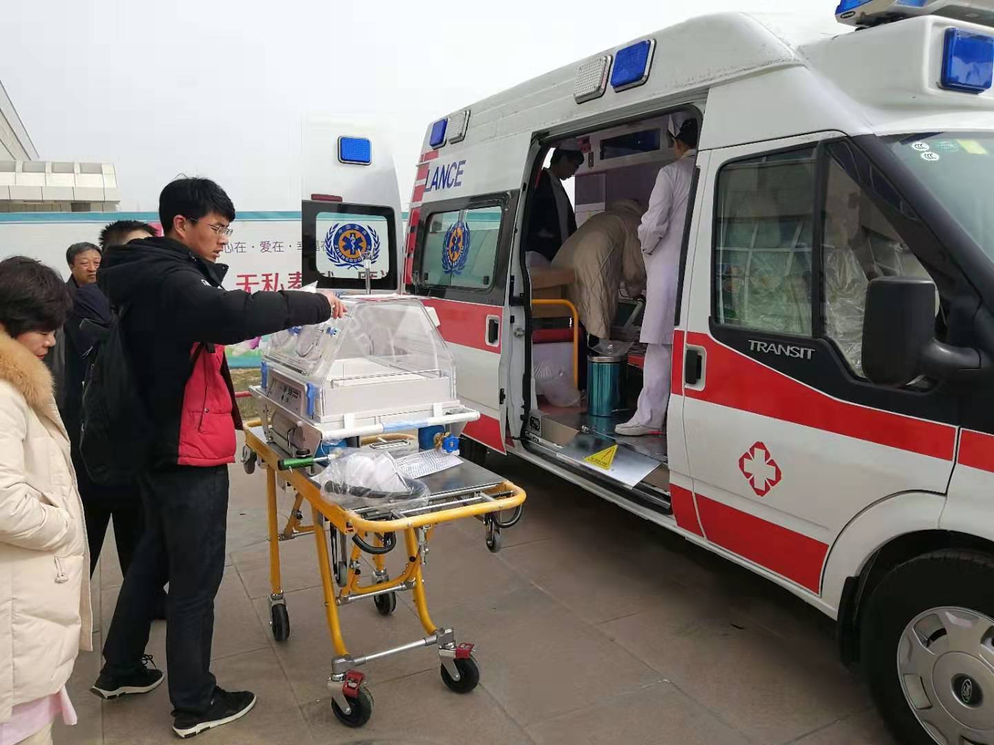 沁源县救护车转院